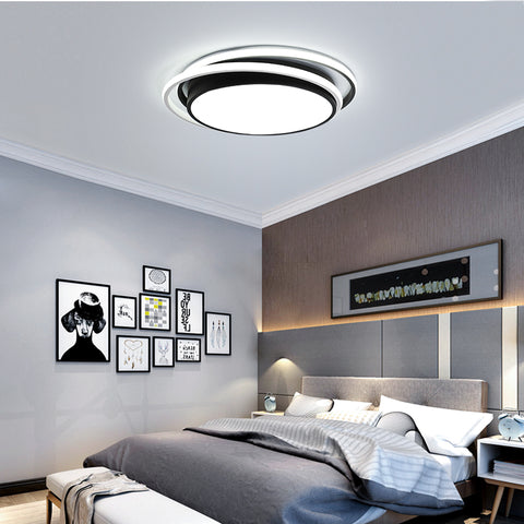 Elegant Modern Ceiling Light - Black