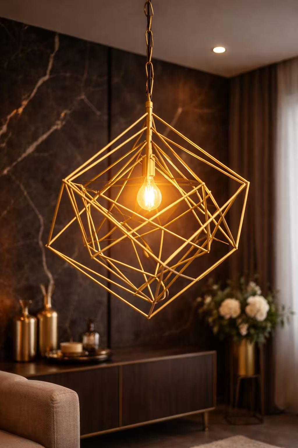 Luxury Gold Wireframe Dining Pendant Lamp - Image 2