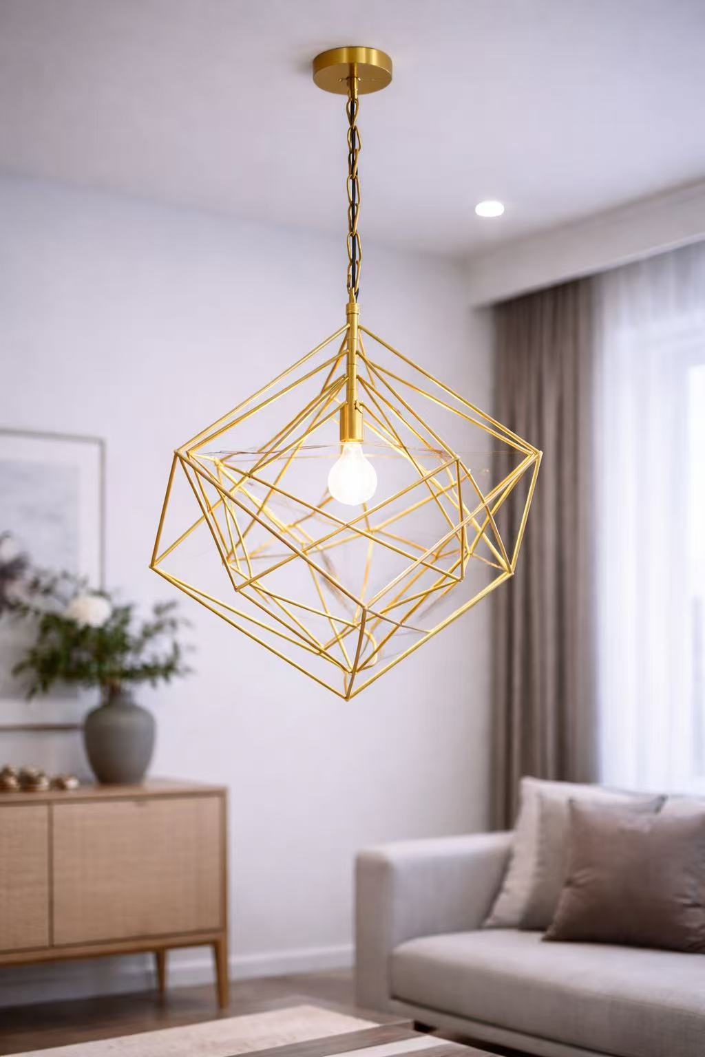 Luxury Gold Wireframe Dining Pendant Lamp - Image 3